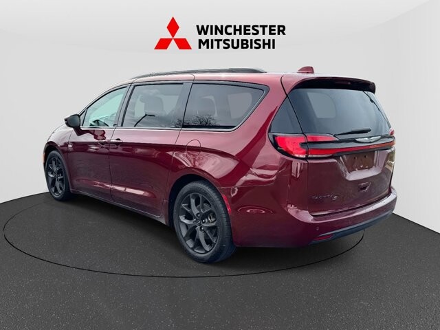2021 Chrysler Pacifica in Winchester, VA 22602 - 18113698 4