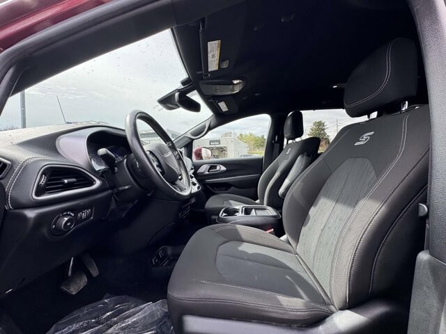 2021 Chrysler Pacifica in Winchester, VA 22602 - 18113698 14