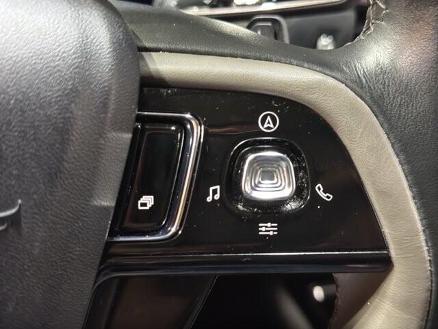 2023 Lincoln Corsair in Burlington, WI 53105 - 18113701 25