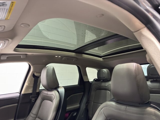 2023 Lincoln Corsair in Burlington, WI 53105 - 18113701 38