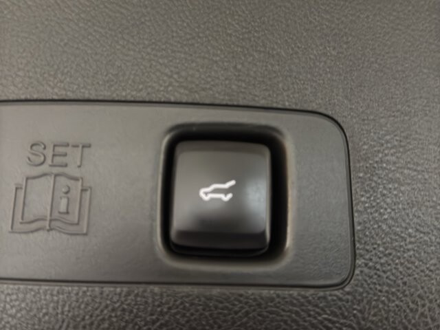 2023 Lincoln Corsair in Burlington, WI 53105 - 18113701 21