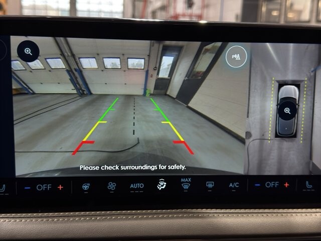 2023 Lincoln Corsair in Burlington, WI 53105 - 18113701 29