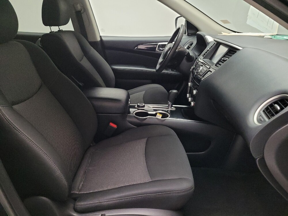 2020 Nissan Pathfinder in Riverside, CA 92504 - 18113707 21