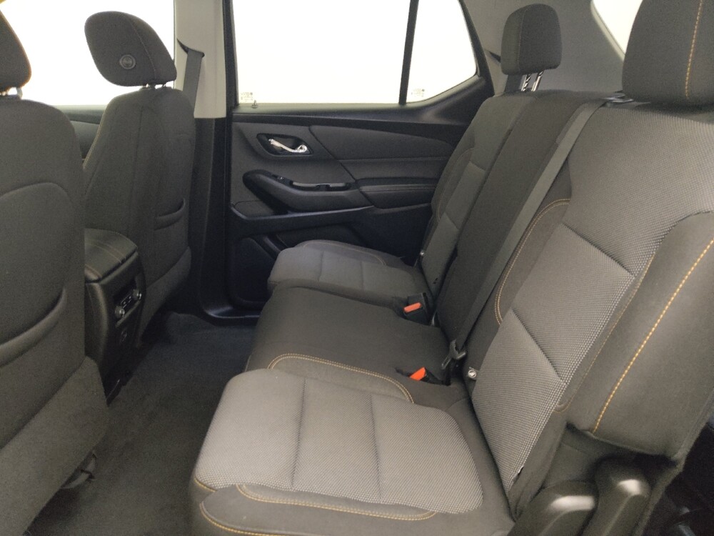 2020 Chevrolet Traverse in Hialeah, FL 33014 - 18113709 18