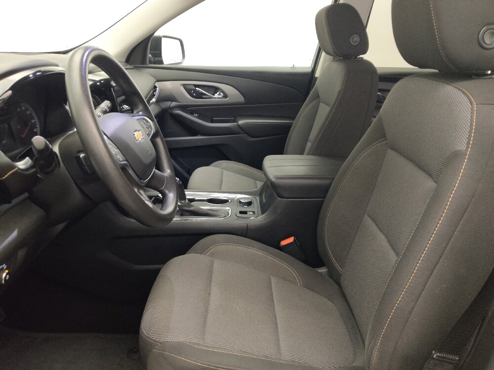 2020 Chevrolet Traverse in Hialeah, FL 33014 - 18113709 17