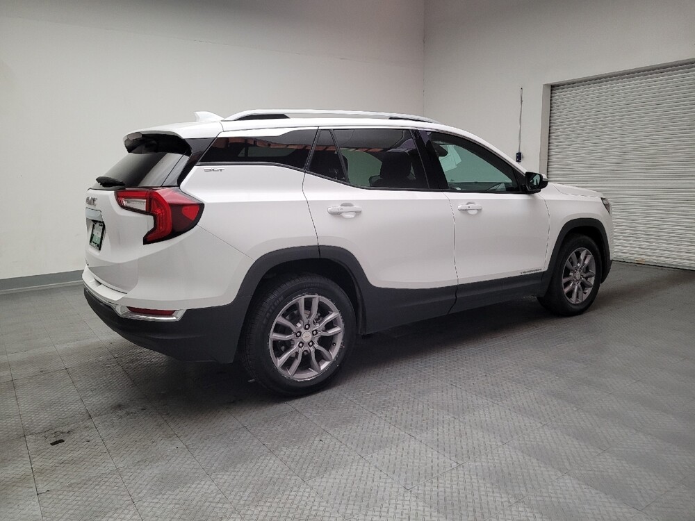 2024 GMC Terrain in Downey, CA 90241 - 18113710 10