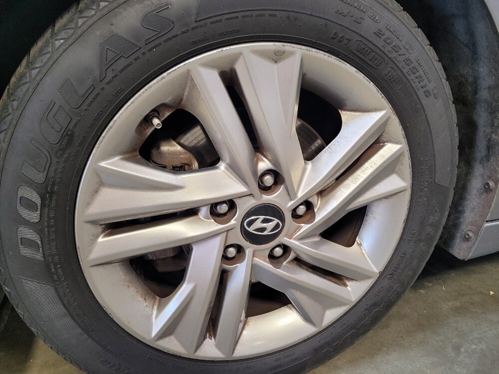 2019 Hyundai Elantra in Sacramento, CA 95821 - 18113715 31