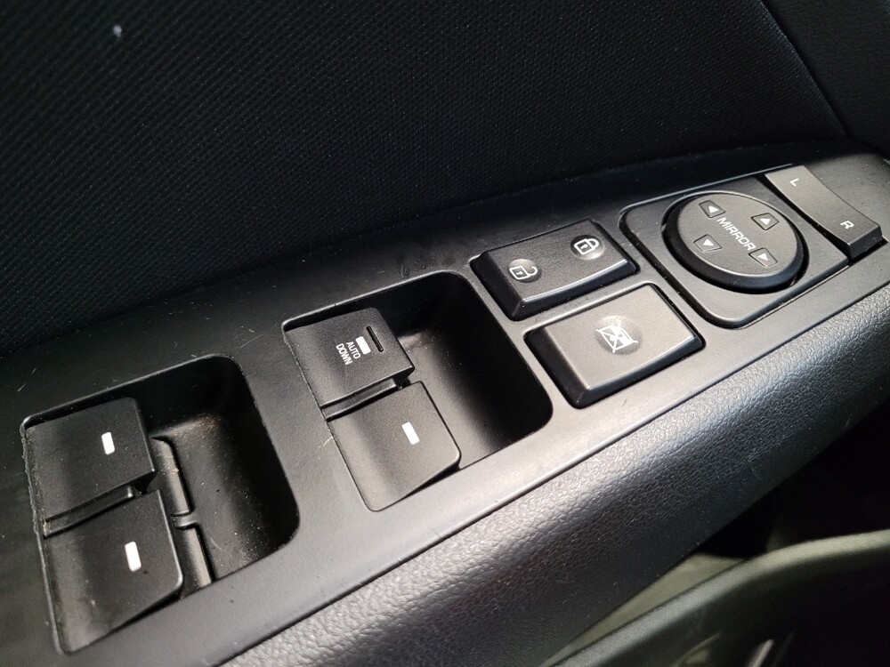 2019 Hyundai Elantra in Sacramento, CA 95821 - 18113715 27