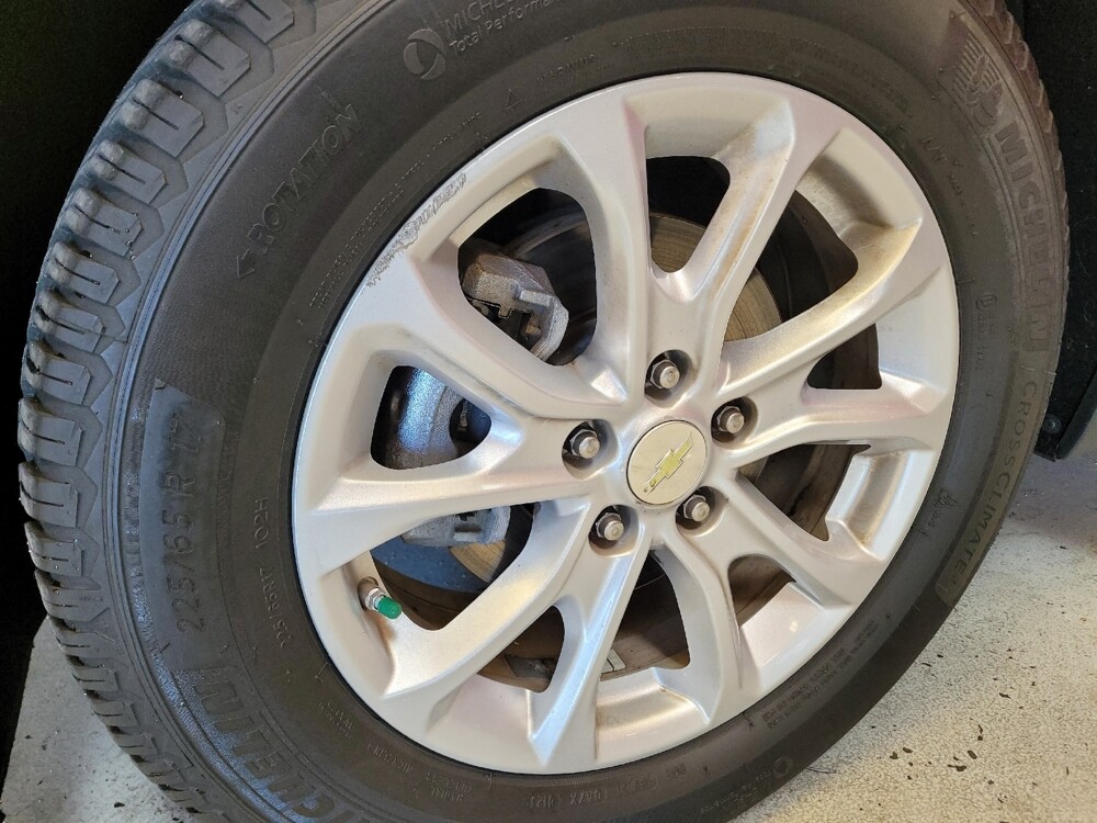 2018 Chevrolet Equinox in Sacramento, CA 95821 - 18113717 31