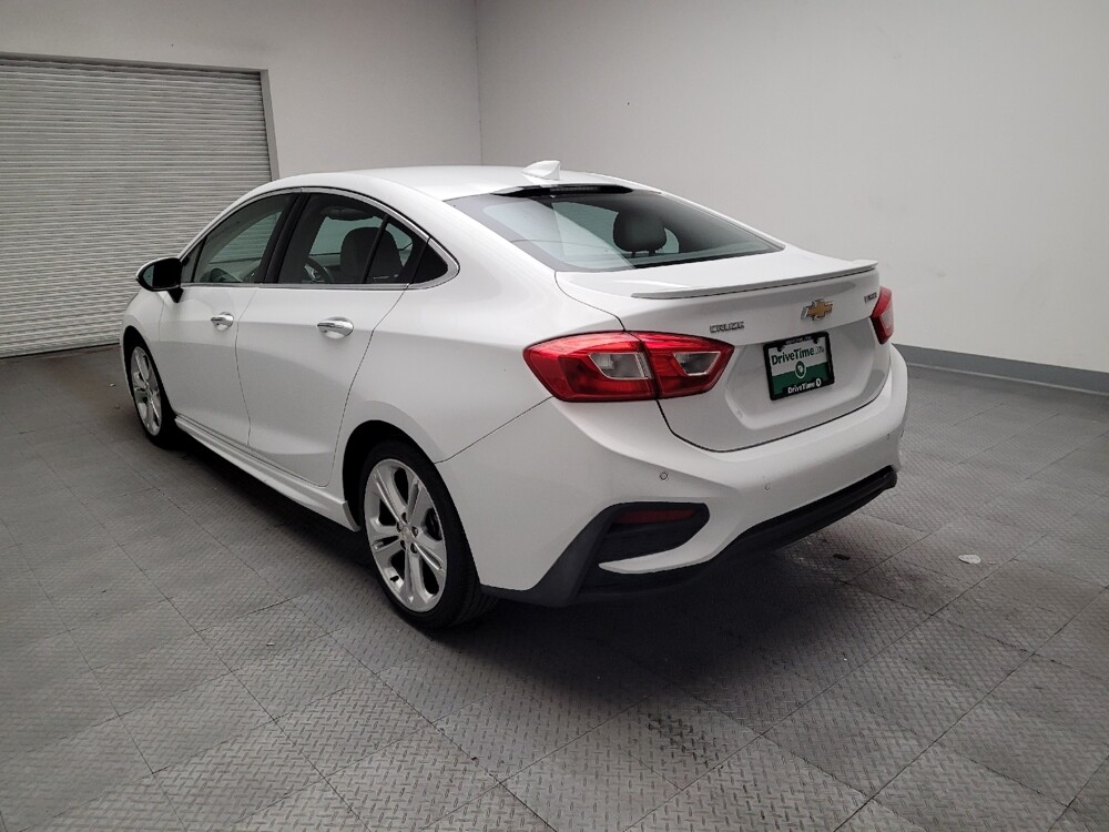 2017 Chevrolet Cruze in Sacramento, CA 95821 - 18113720 5