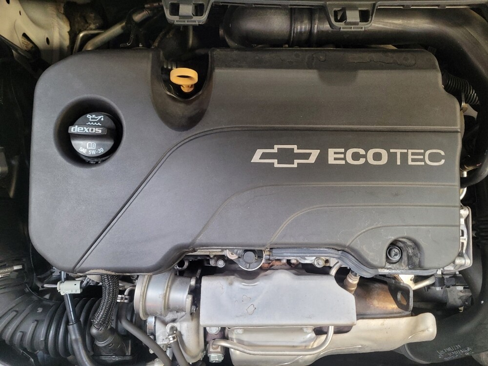 2017 Chevrolet Cruze in Sacramento, CA 95821 - 18113720 30