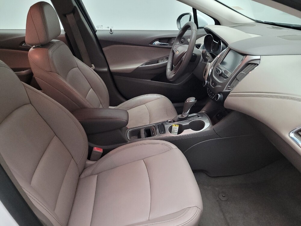 2017 Chevrolet Cruze in Sacramento, CA 95821 - 18113720 21