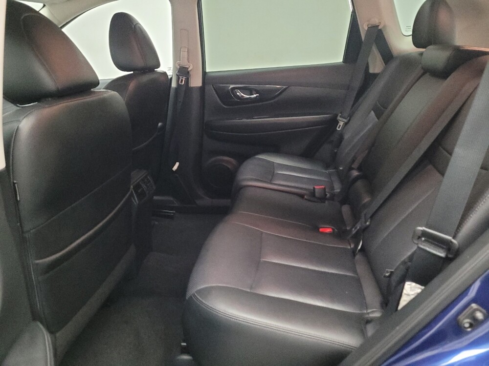 2020 Nissan Rogue in Downey, CA 90241 - 18113722 18