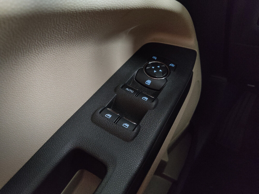 2019 Ford EcoSport in Knoxville, TN 37923 - 18113725 27