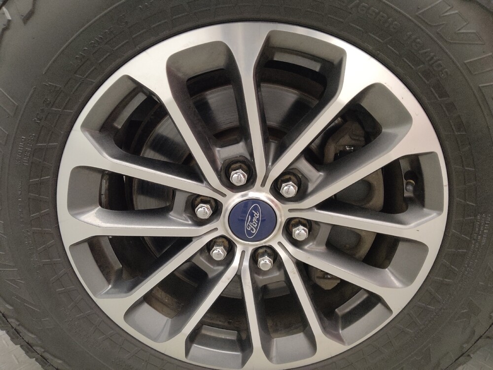 2015 Ford F150 in Marietta, GA 30062 - 18113737 31