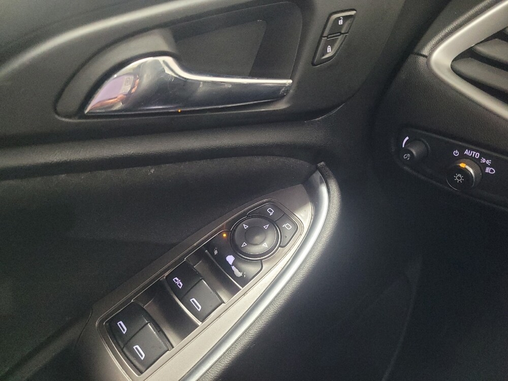 2022 Chevrolet Malibu in Marietta, GA 30062 - 18113743 27