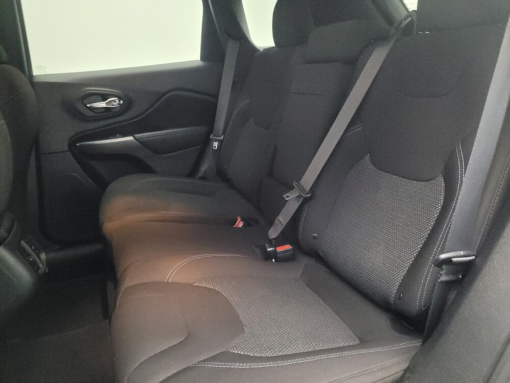 2019 Jeep Cherokee in Chattanooga, TN 37421 - 18113746 18