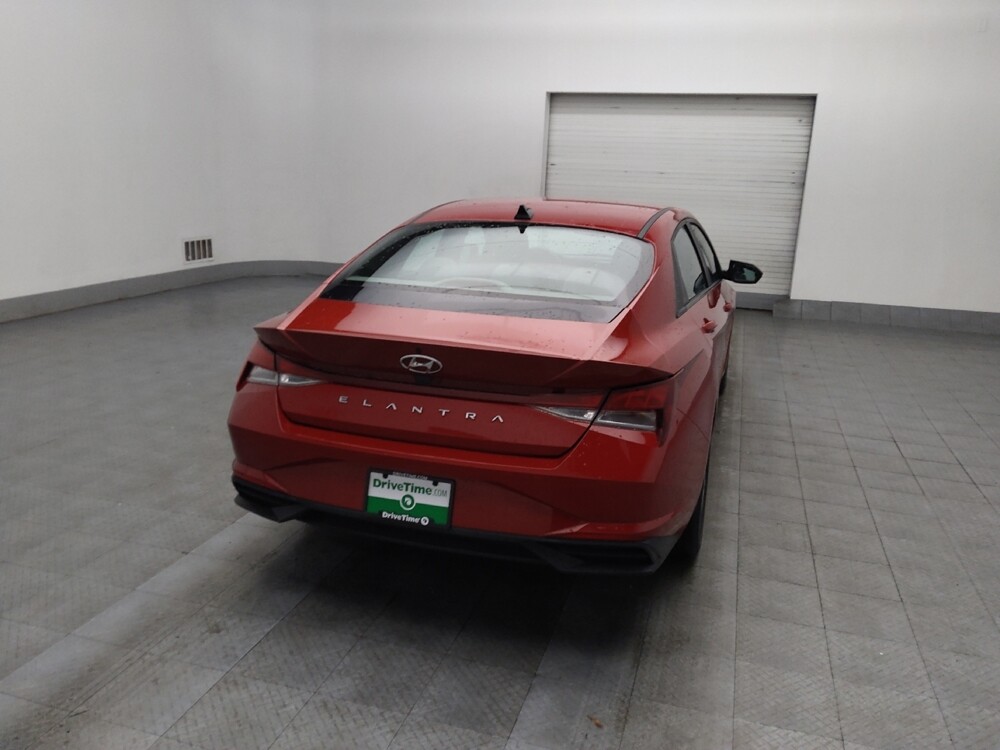 2022 Hyundai Elantra in Morrow, GA 30260 - 18113749 7