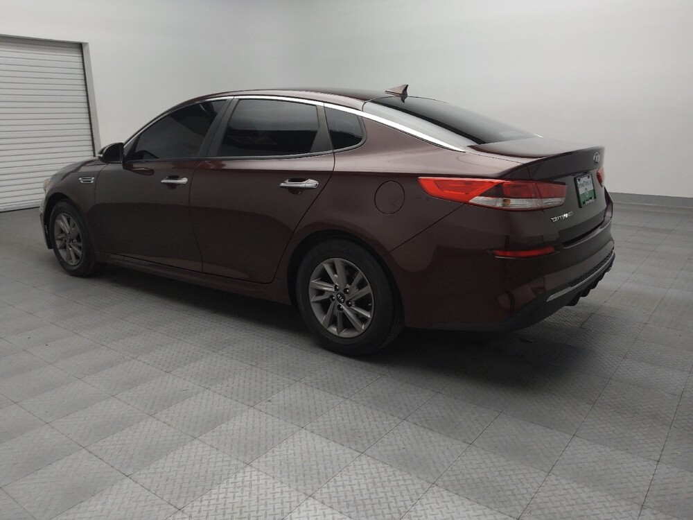 2020 Kia Optima in Fort Worth, TX 76116 - 18113751 5