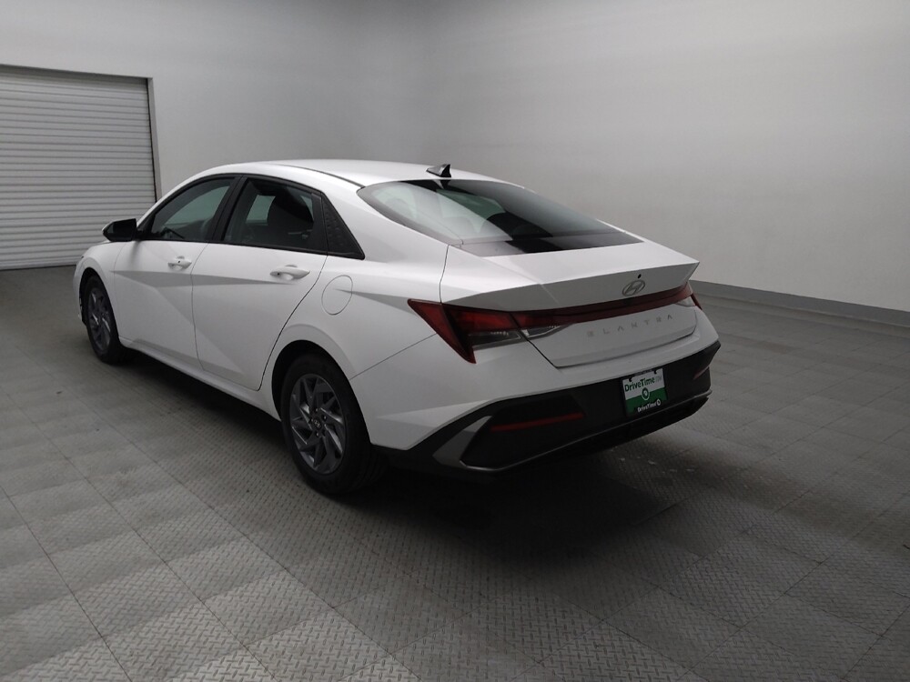2024 Hyundai Elantra in Arlington, TX 76011 - 18113756 5