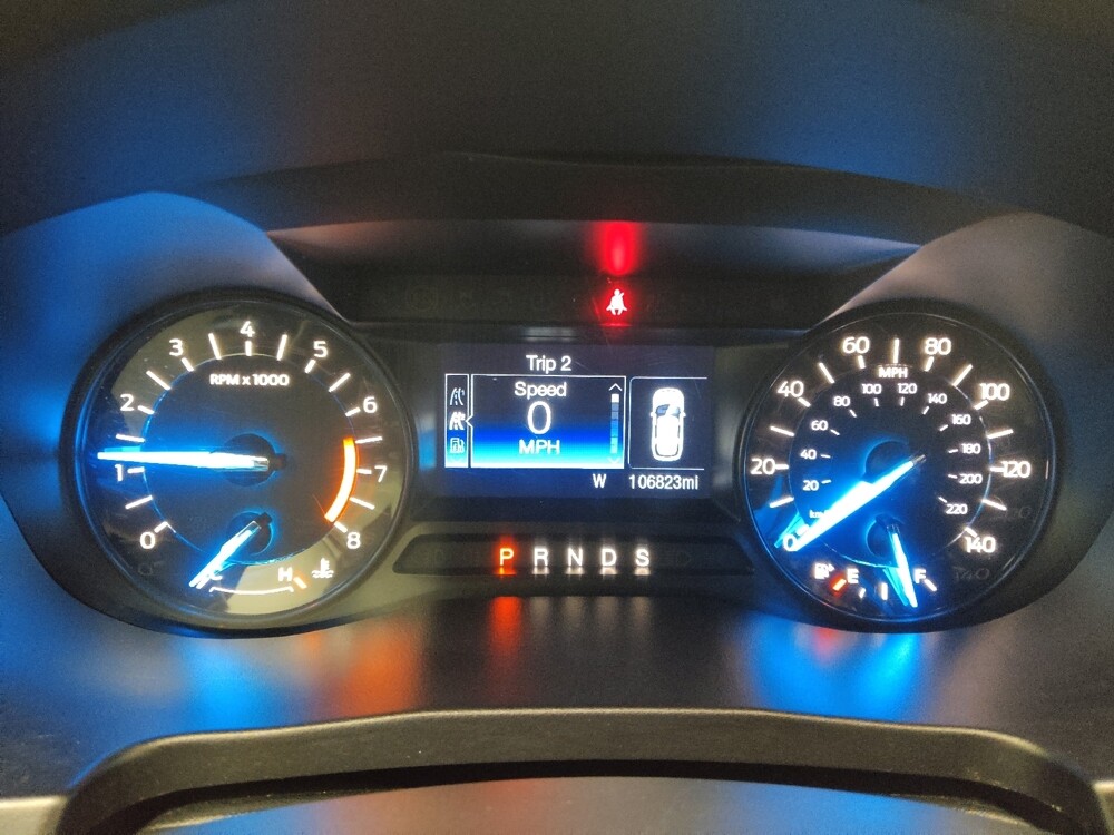 2017 Ford Explorer in St. Louis, MO 63125 - 18113766 23