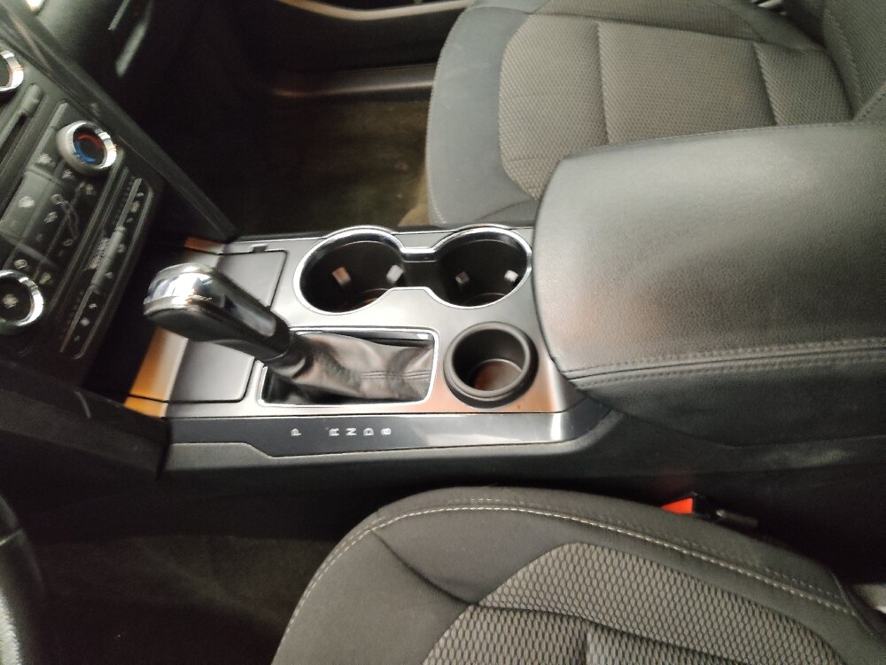 2017 Ford Explorer in St. Louis, MO 63125 - 18113766 26