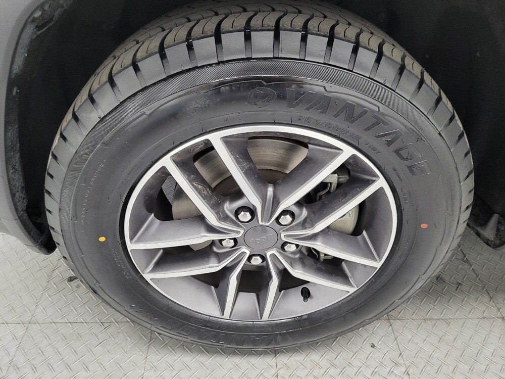 2022 Jeep Grand Cherokee in Las Vegas, NV 89104 - 18113769 31