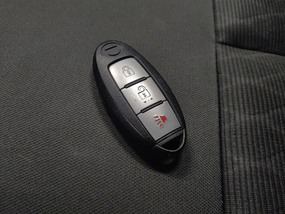 2019 Nissan Titan in Albuquerque, NM 87123 - 18113775 32