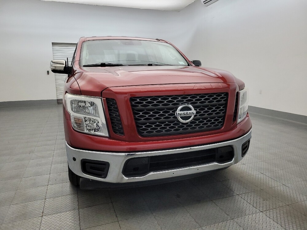 2019 Nissan Titan in Albuquerque, NM 87123 - 18113775 14