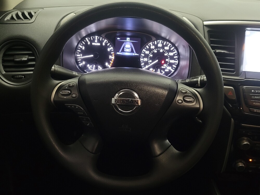 2019 Nissan Pathfinder in Phoenix, AZ 85015 - 18113783 22