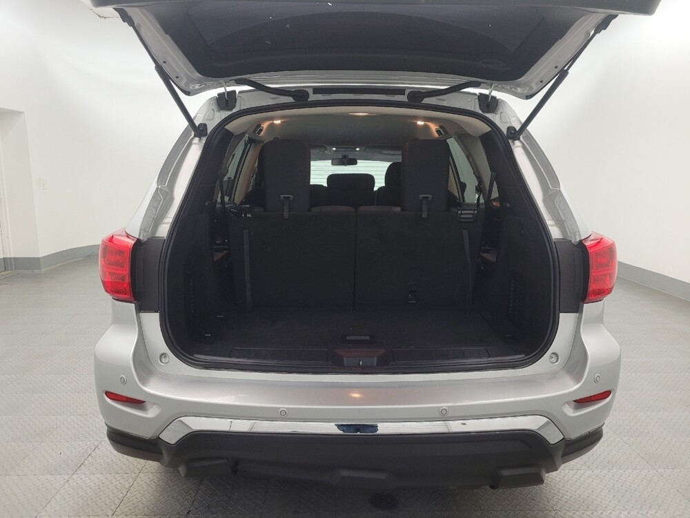 2019 Nissan Pathfinder in Phoenix, AZ 85015 - 18113783 29