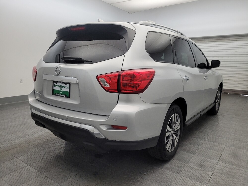 2019 Nissan Pathfinder in Phoenix, AZ 85015 - 18113783 9