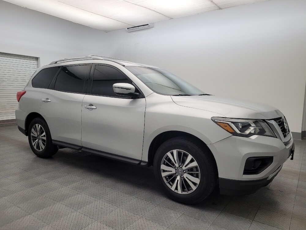 2019 Nissan Pathfinder in Phoenix, AZ 85015 - 18113783 11