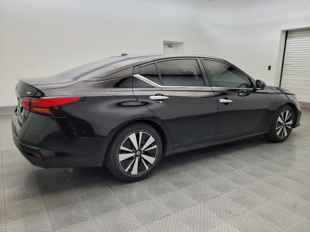 2022 Nissan Altima in Phoenix, AZ 85022 - 18113784 10