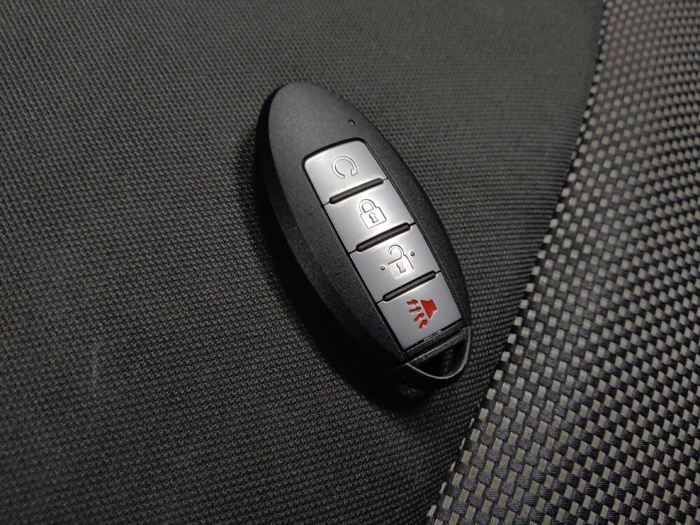 2020 Nissan Pathfinder in Glendale, AZ 85301 - 18113785 32