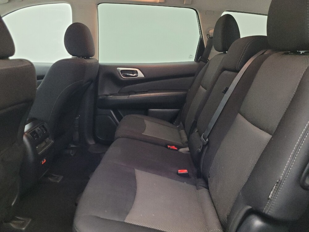 2020 Nissan Pathfinder in Glendale, AZ 85301 - 18113785 18