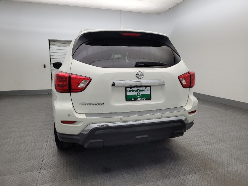 2020 Nissan Pathfinder in Glendale, AZ 85301 - 18113785 6