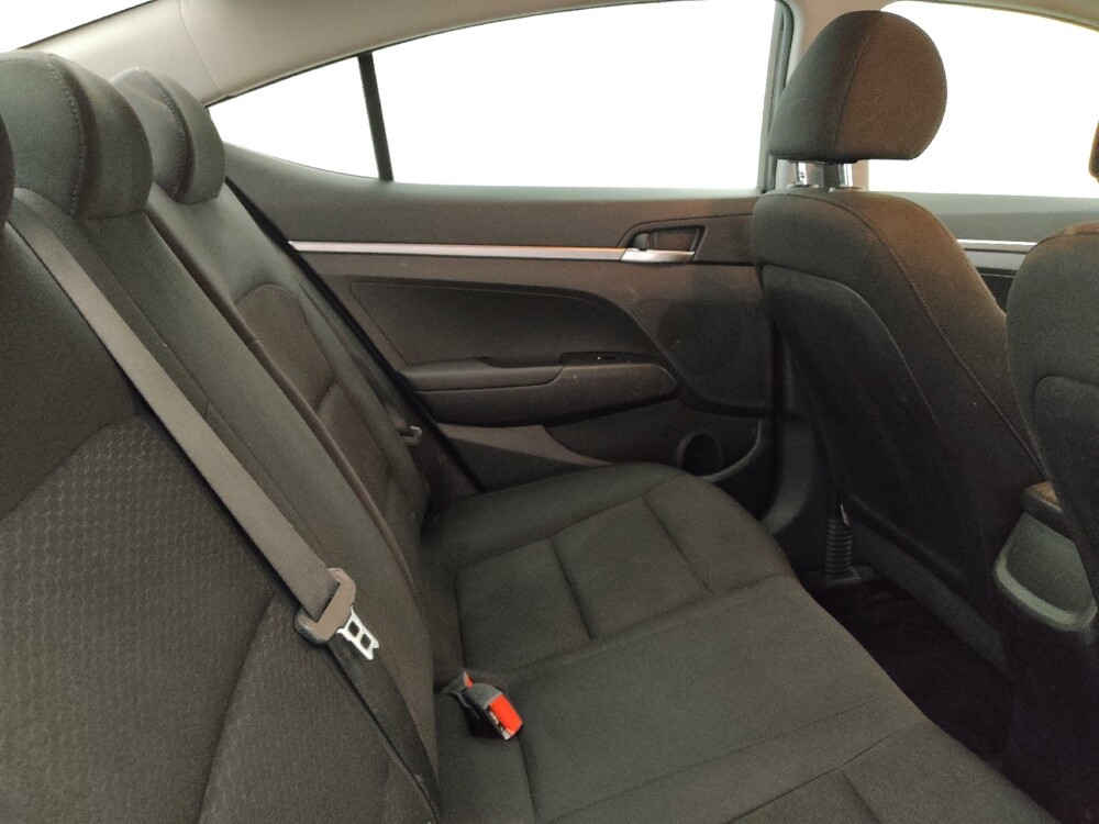 2020 Hyundai Elantra in Lakeland, FL 33815 - 18113789 19