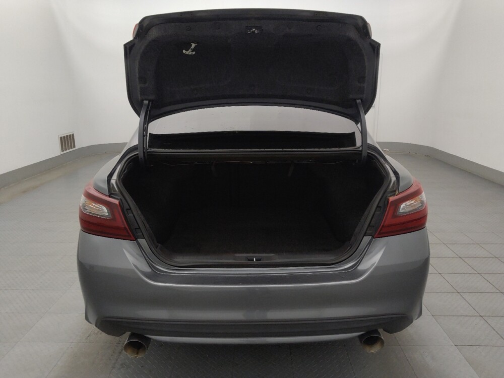 2018 Nissan Altima in Lakeland, FL 33815 - 18113790 29