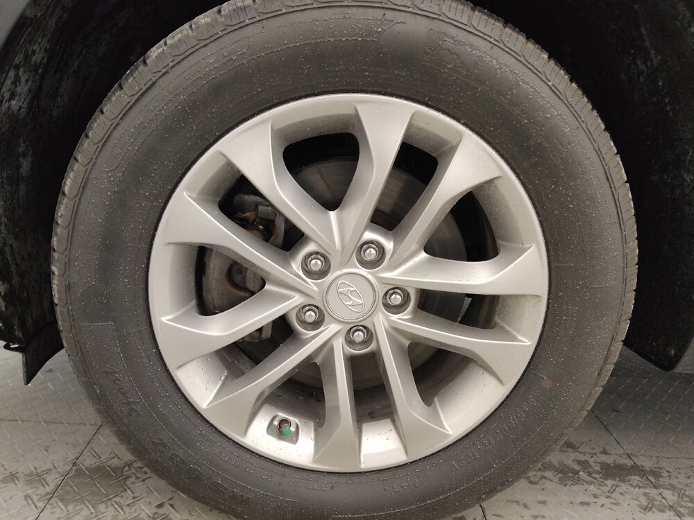 2019 Hyundai Santa Fe in Tampa, FL 33619 - 18113791 31