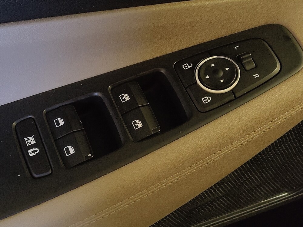 2019 Hyundai Santa Fe in Tampa, FL 33619 - 18113791 27