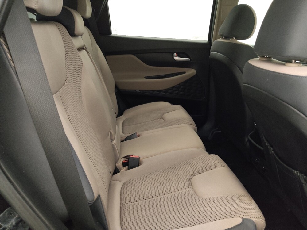 2019 Hyundai Santa Fe in Tampa, FL 33619 - 18113791 19