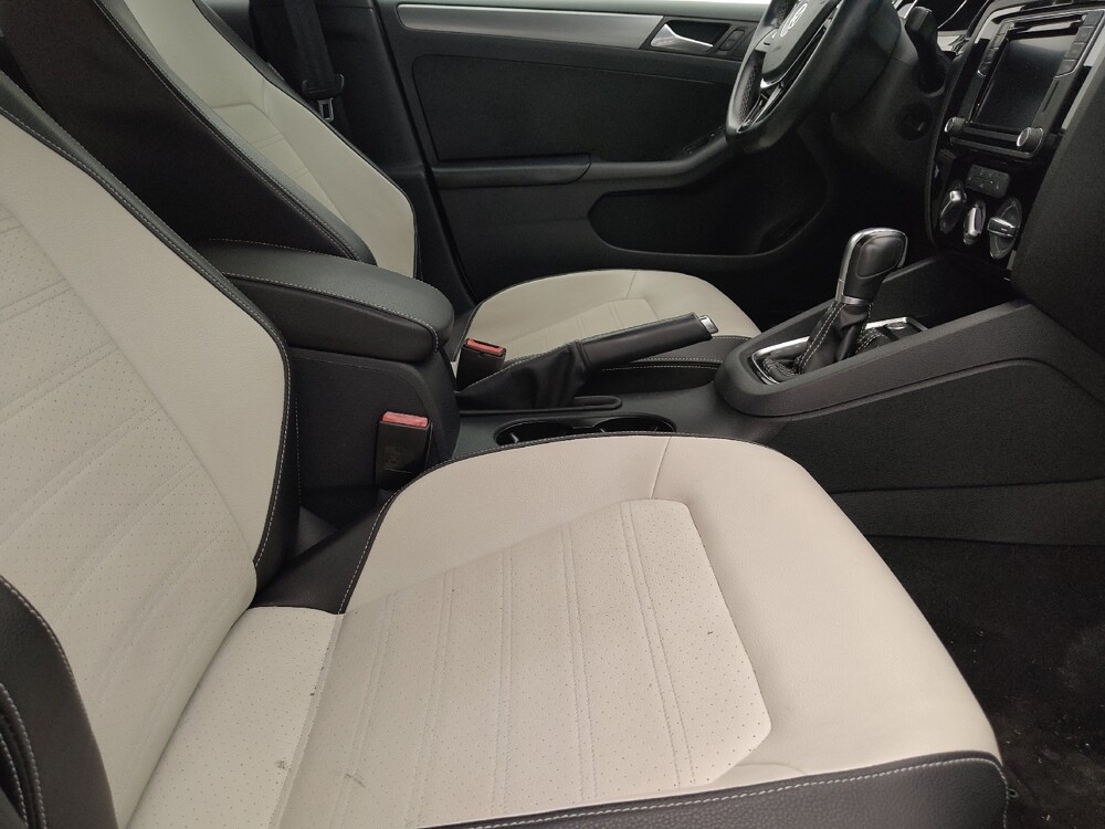 2016 Volkswagen Jetta in Lakeland, FL 33815 - 18113795 21