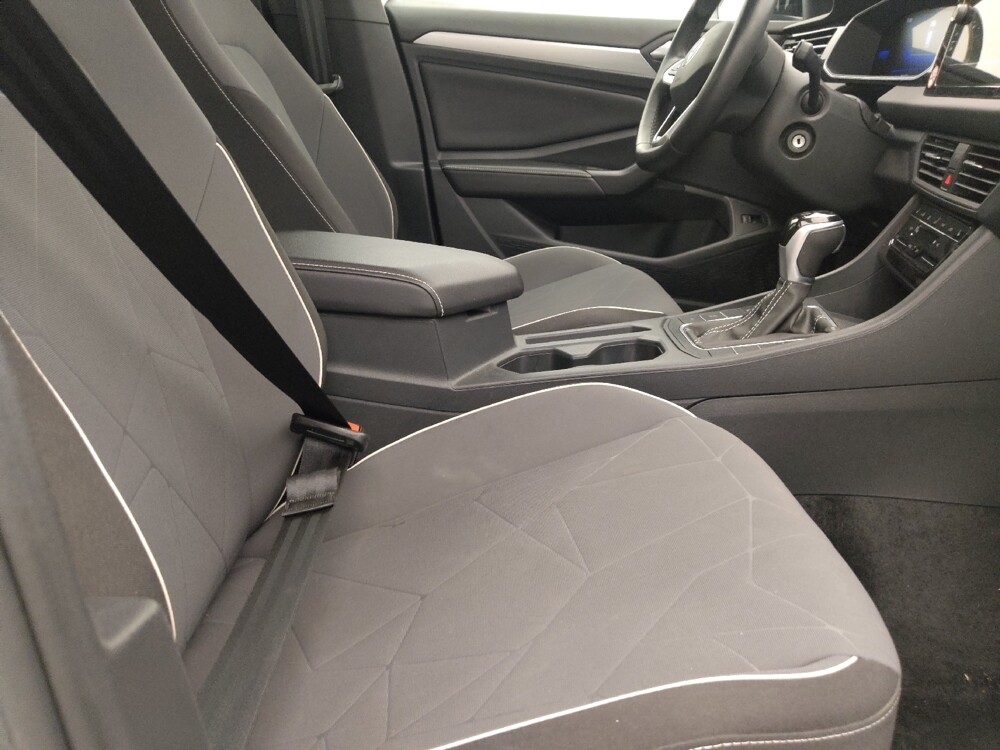 2025 Volkswagen Jetta in Clearwater, FL 33764 - 18113797 21