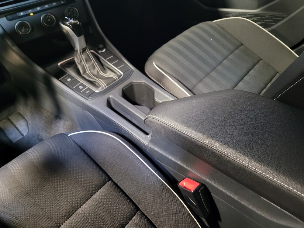 2024 Volkswagen Jetta in Montclair, CA 91763 - 18113810 26