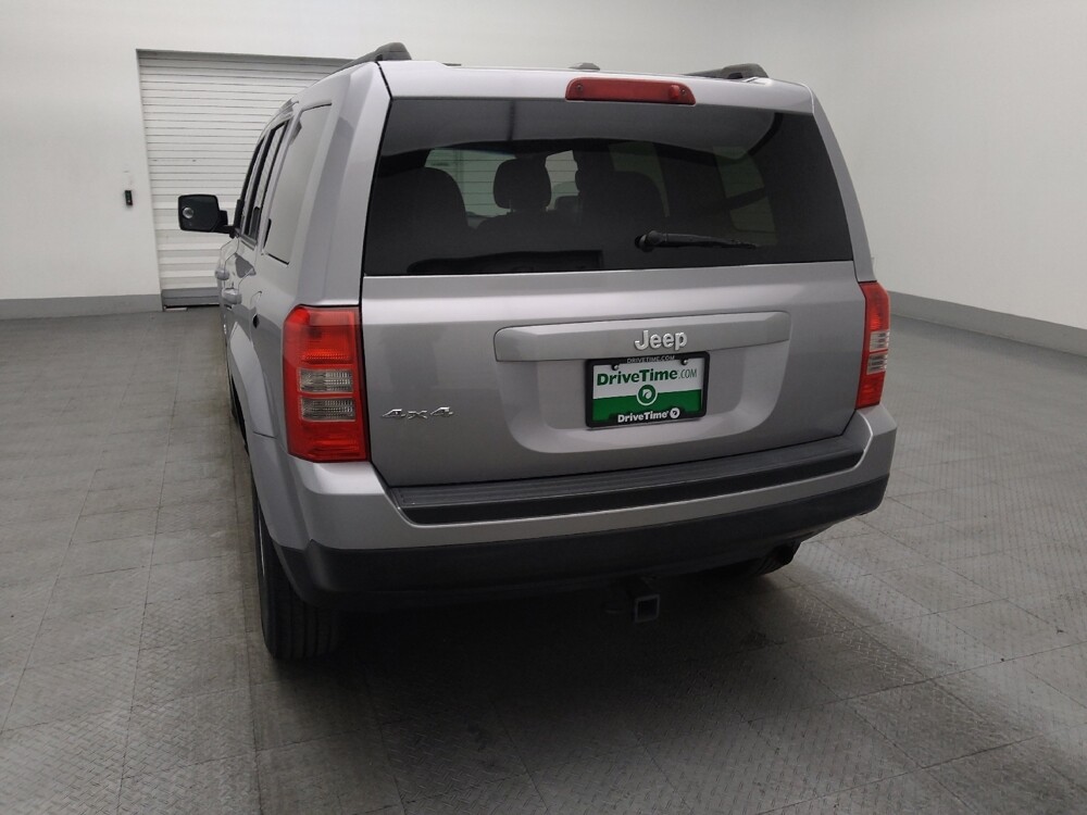2016 Jeep Patriot in Ocala, FL 34471 - 18113817 6