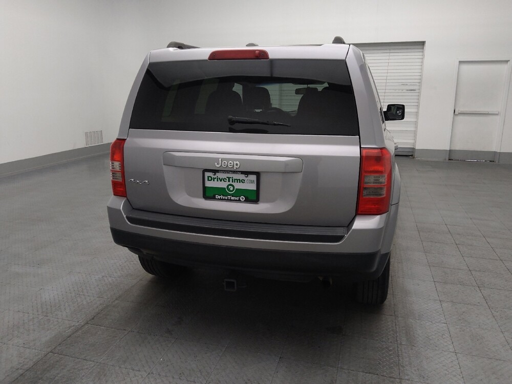 2016 Jeep Patriot in Ocala, FL 34471 - 18113817 7