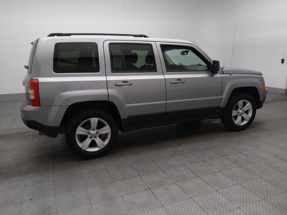2016 Jeep Patriot in Ocala, FL 34471 - 18113817 10