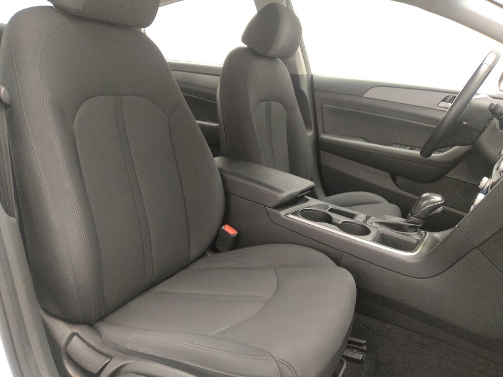 2019 Hyundai Sonata in Pensacola, FL 32505 - 18113823 21