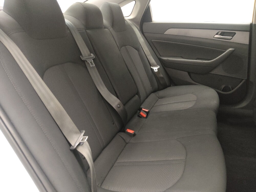 2019 Hyundai Sonata in Pensacola, FL 32505 - 18113823 19